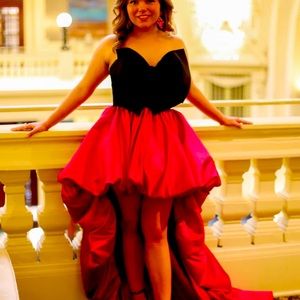 Ashley Lauren Prom Dress worn once in excellent condition